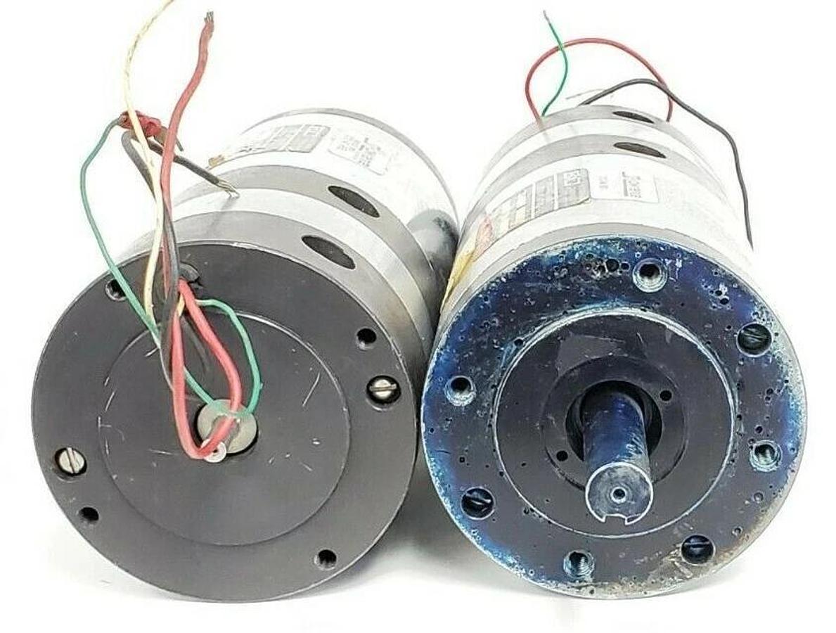 Used LOT OF 2 ELECTRO-CRAFT 0702-09-010 SERVO MOTORS W/ TACHO FEEDBACK E702 070209010