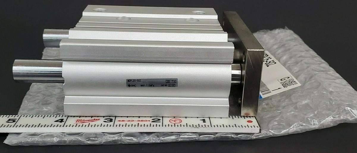 NEW SMC MGPL25-50Z COMPACT GUIDE CYLINDER MGPL2550Z
