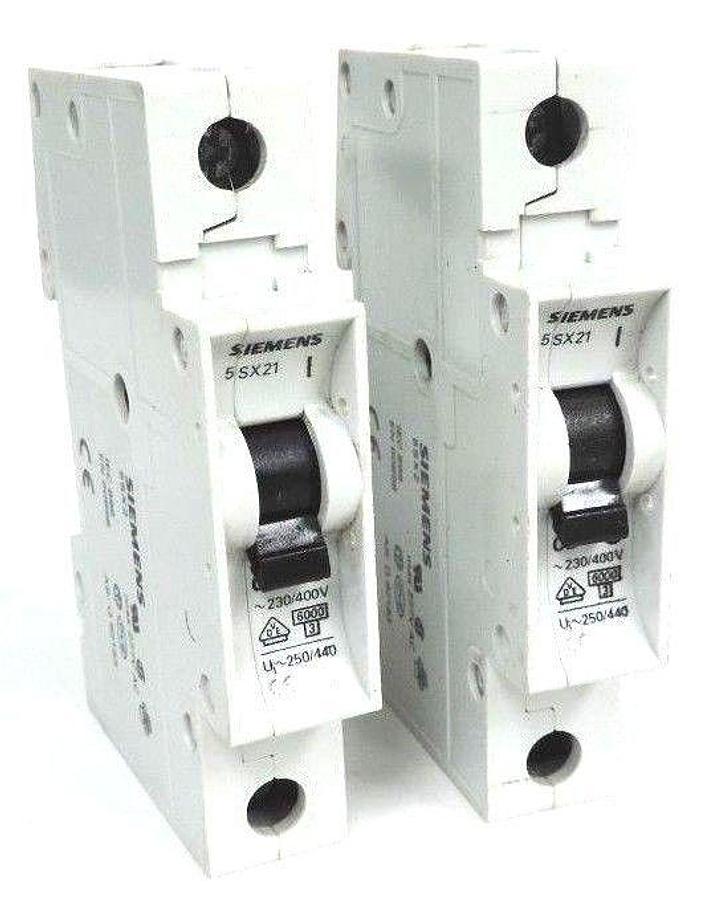 Used LOT OF 2 SIEMENS 5SX21C2 CIRCUIT BREAKERS 5SX21-C2, 230/400V