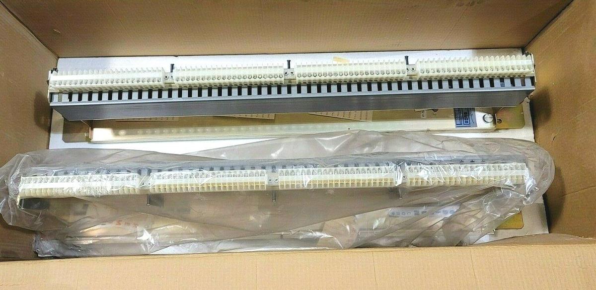 Used BOX OF 2 NEW GOULD MODICON AS-B240-000 RACK ASSEMBLY I/O HOUSINGS ASB240000