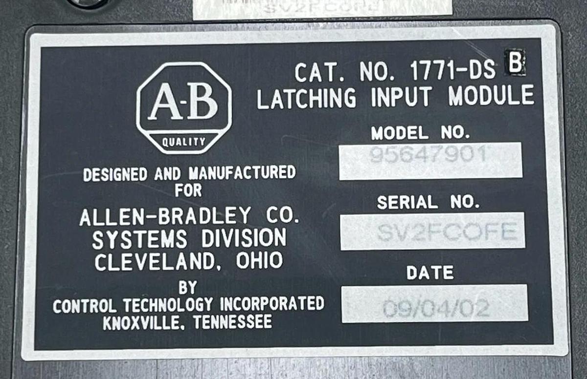 Used Allen-Bradley 1771-DS Series B Latching Input Module with 1771-WF Wiring Arm