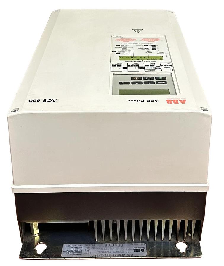 Used ABB ACS501-007-2-00P2 / ACS501007200P2 ACS 500 AC DRIVE 7.5/10HP 208-240VAC 3PH