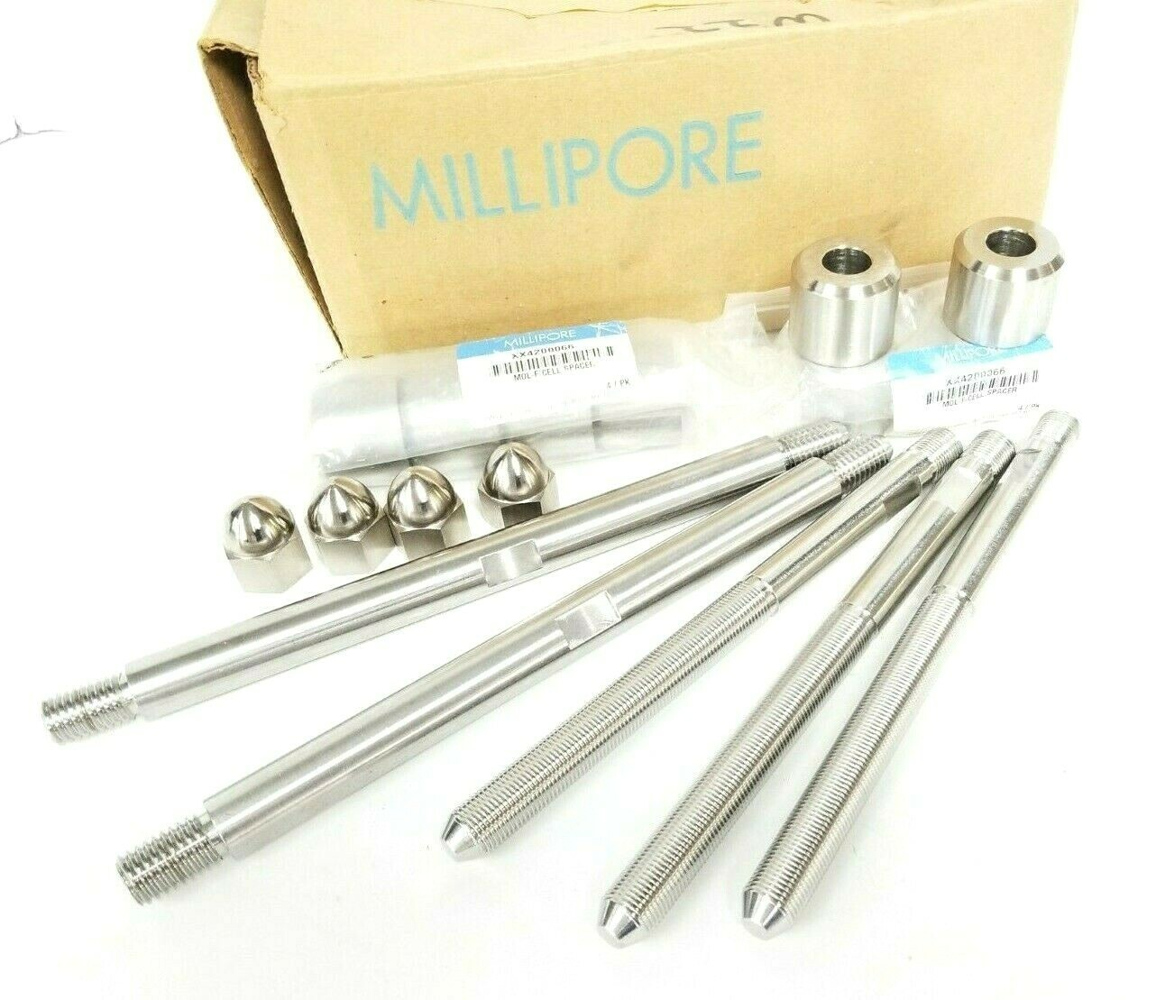 Used LOT OF 8 NEW MILLIPORE PELLICON XX4200066 SPACERS W/ PELLICON SPARE PARTS