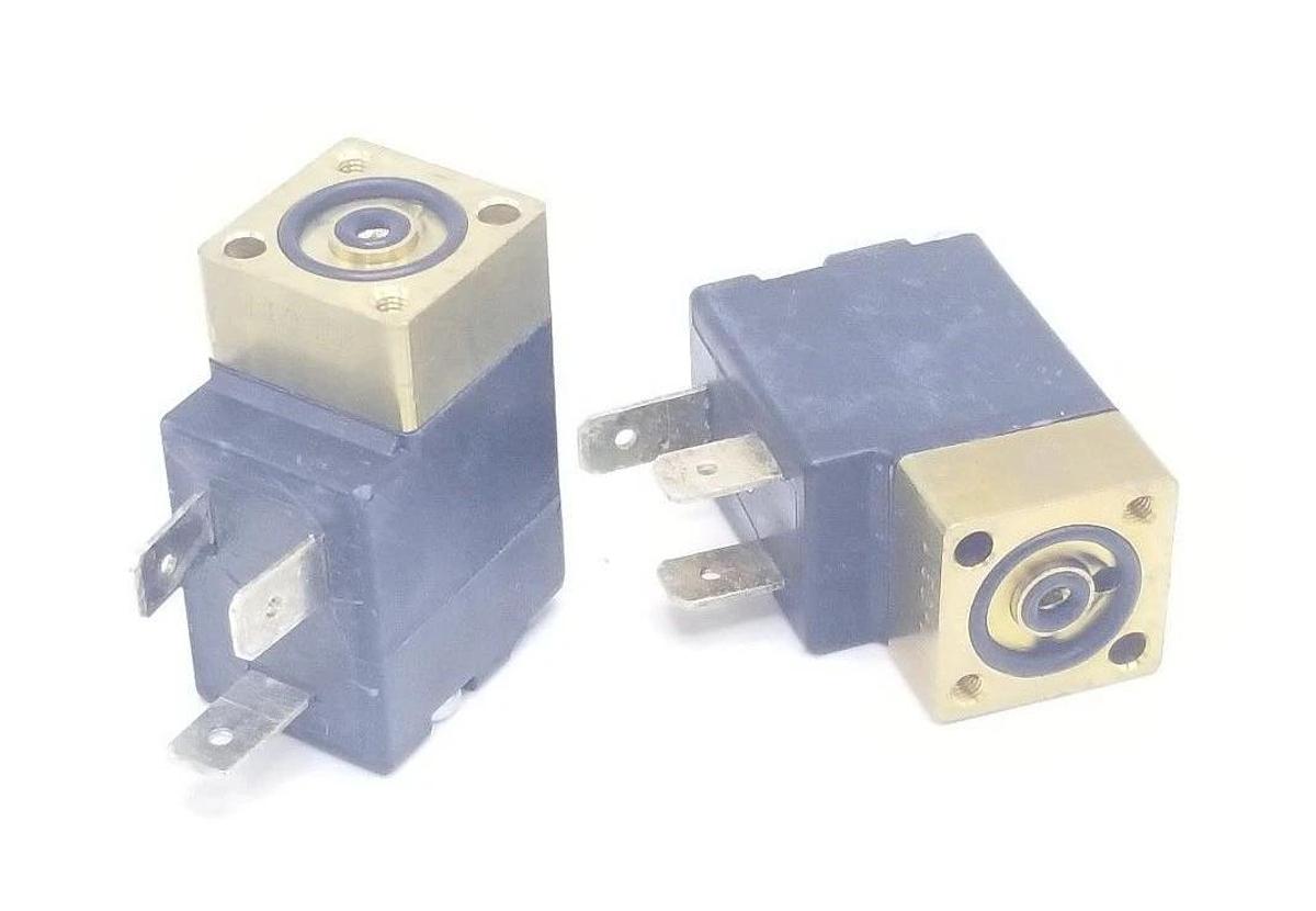 Used LOT OF 2 BURKERT 00120616 SOLENOID VALVES 24VDC, 4W