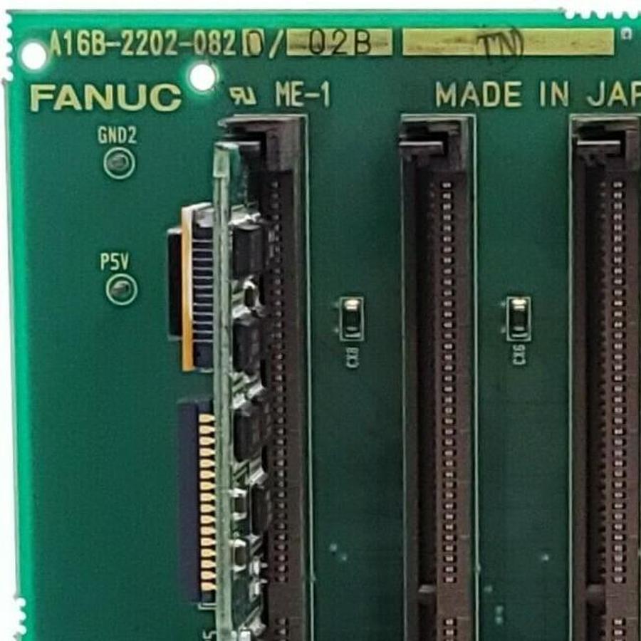 Used FANUC A16B-2202-0820/02B AUXILIARY AXIS CONTROL PC BOARD W/ A20B-2902-0070/04B