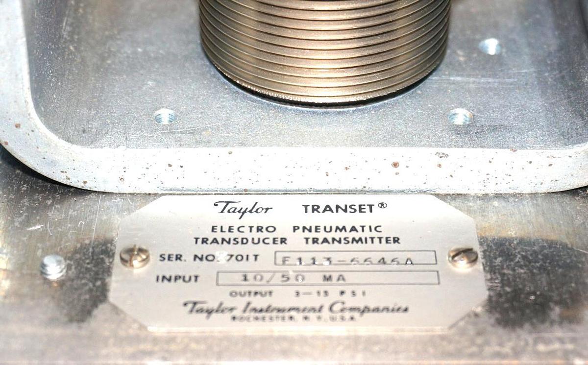 Used NEW TAYLOR INSTRUMENTS CO. F113-6646A ELECTRO PNEUMATIC TRANSDUCER TRANSMITTER