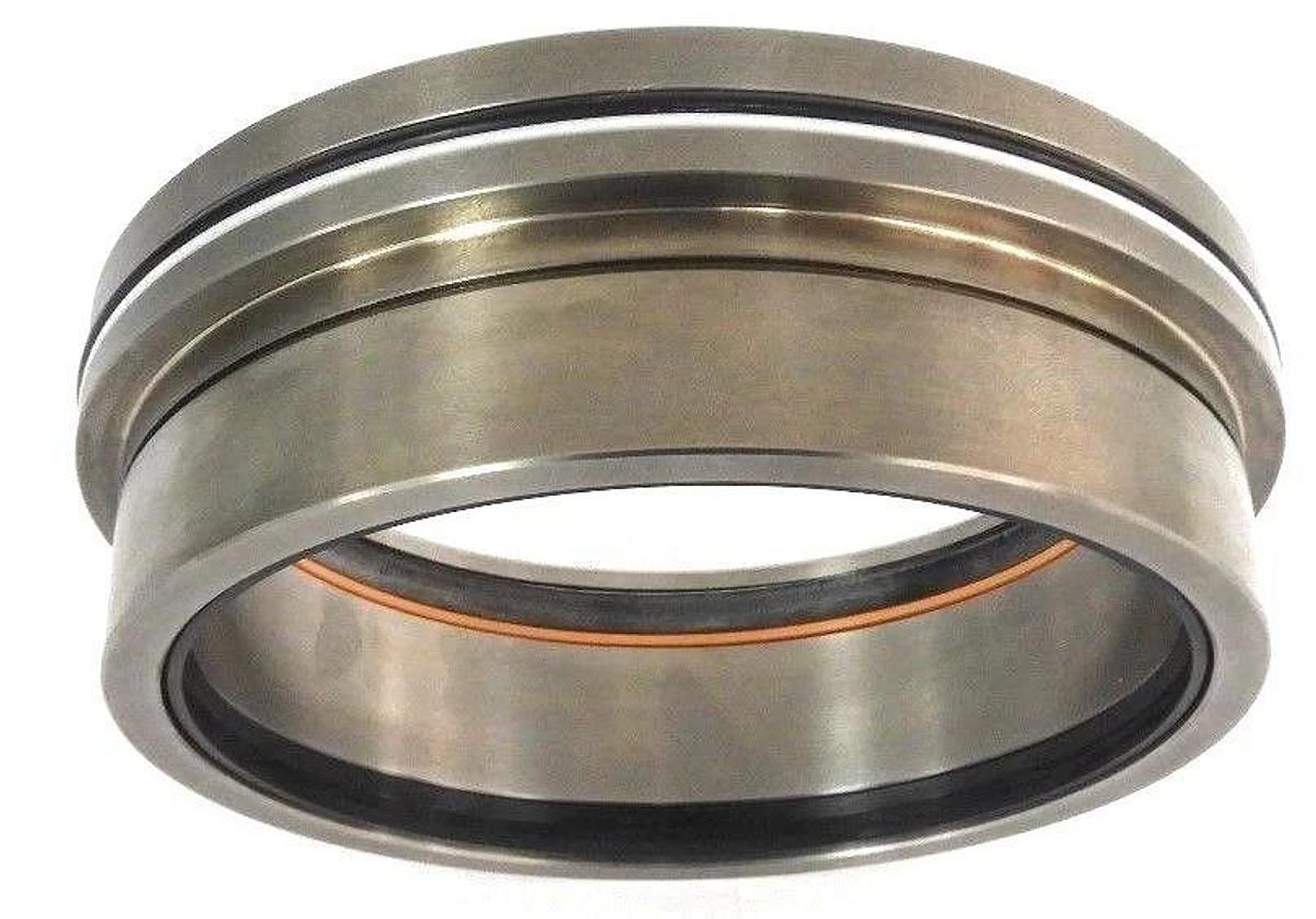 NEW HYDRO LINE HYD-N5-660-44 IRON GLAND WITH LLIP NBR SEALS 5-1/2" N5-660-44