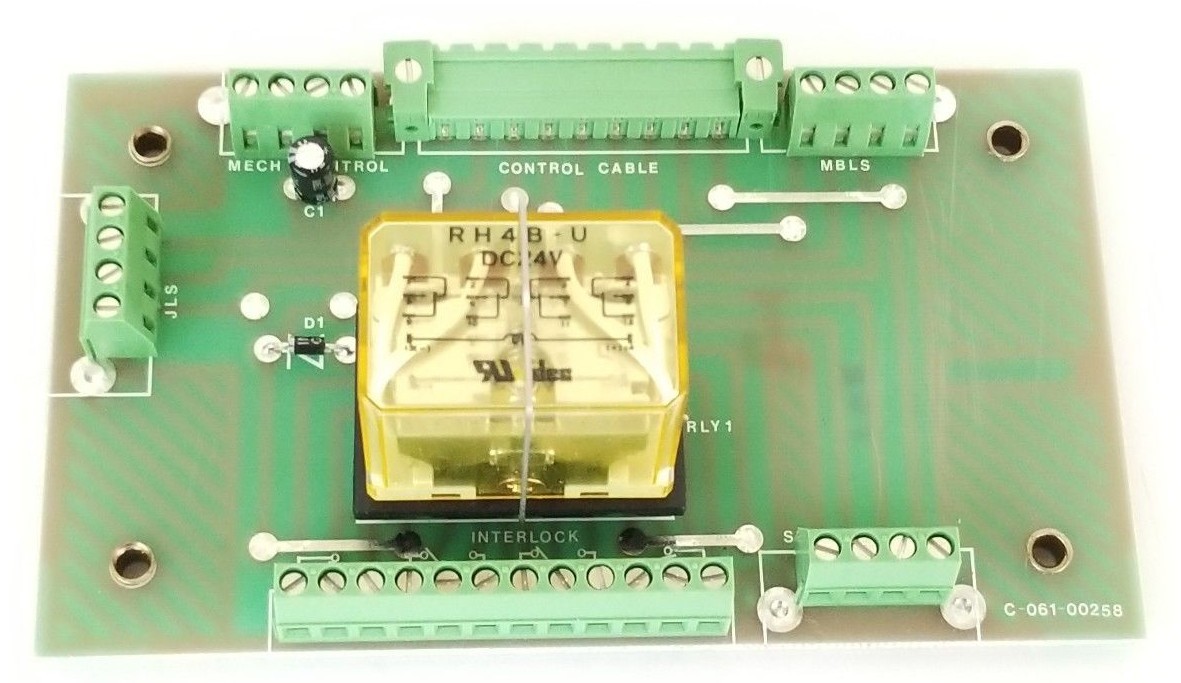 Used GENERIC C-061-00258 BOARD W/ IDEC RH4B-U-DC24V RELAY C06100258