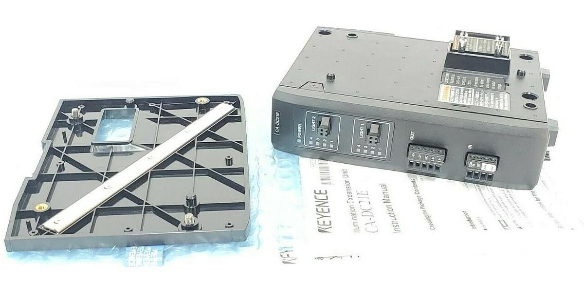Used NEW KEYENCE CA-DC21E ILLUMINATION EXPANSION UNIT 12-24VDC 3-6.5A CADC21E