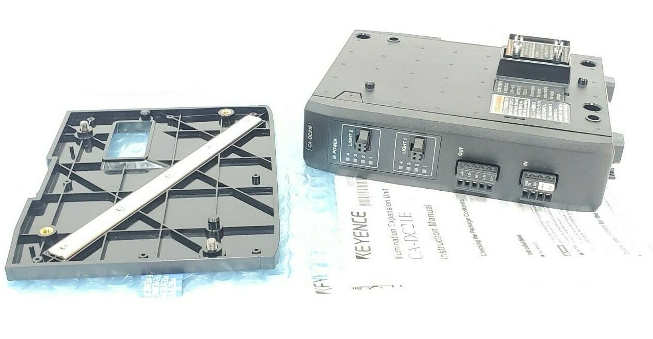 Used NEW KEYENCE CA-DC21E ILLUMINATION EXPANSION UNIT 12-24VDC 3-6.5A CADC21E