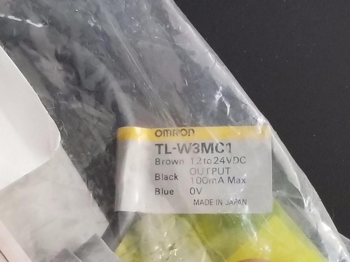 Used NEW OMRON TL-W3MC1 PROXIMITY SWITCH 12-24VDC, TLW3MC1
