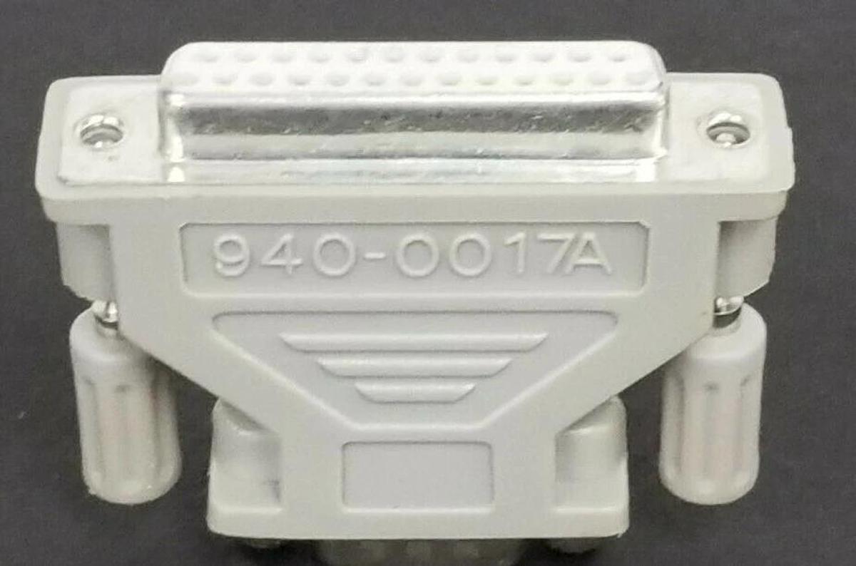 Used SCHNEIDER ELECTRIC 940-0017A GREY ADAPTOR DB9-M TO DB25-F W/ 110308A PLUG