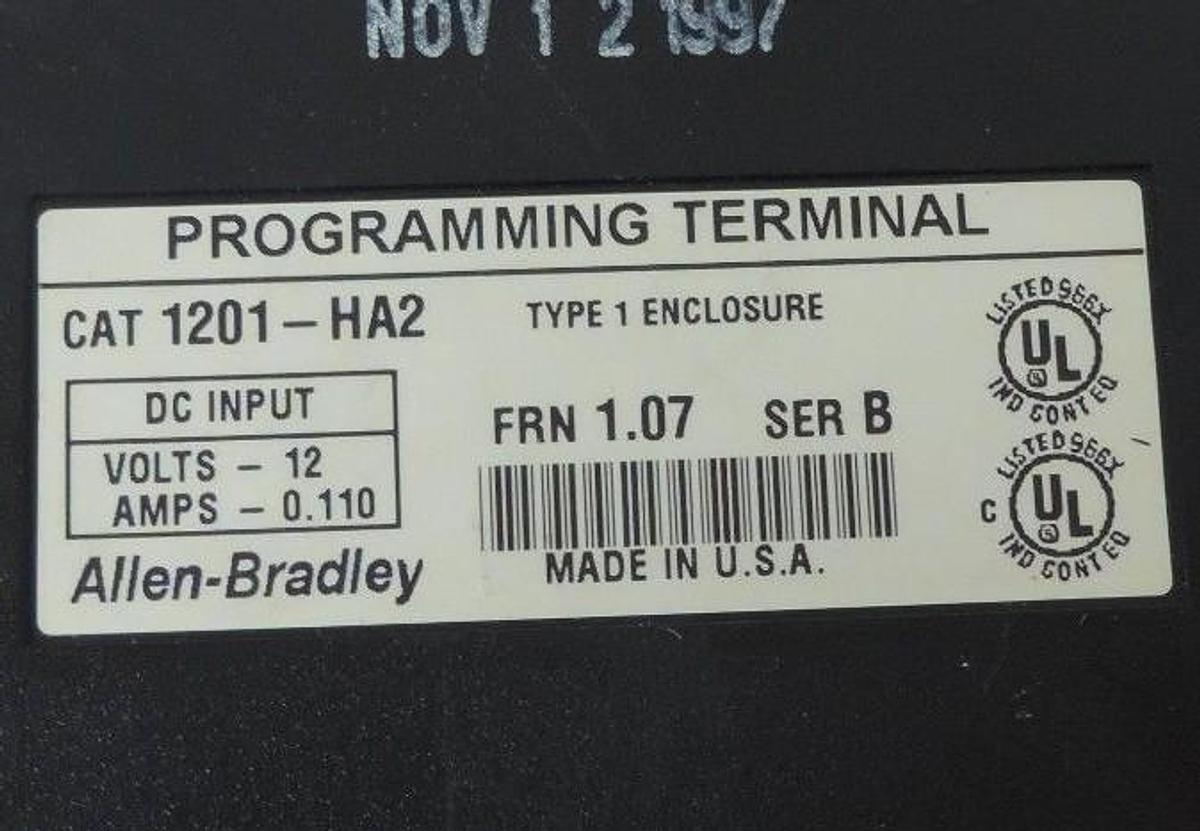 Used ALLEN BRADLEY 1305-BA04A DRIVE 380-460V SER. C W/ 1201-HA2 PROGRAMMING TERMINAL