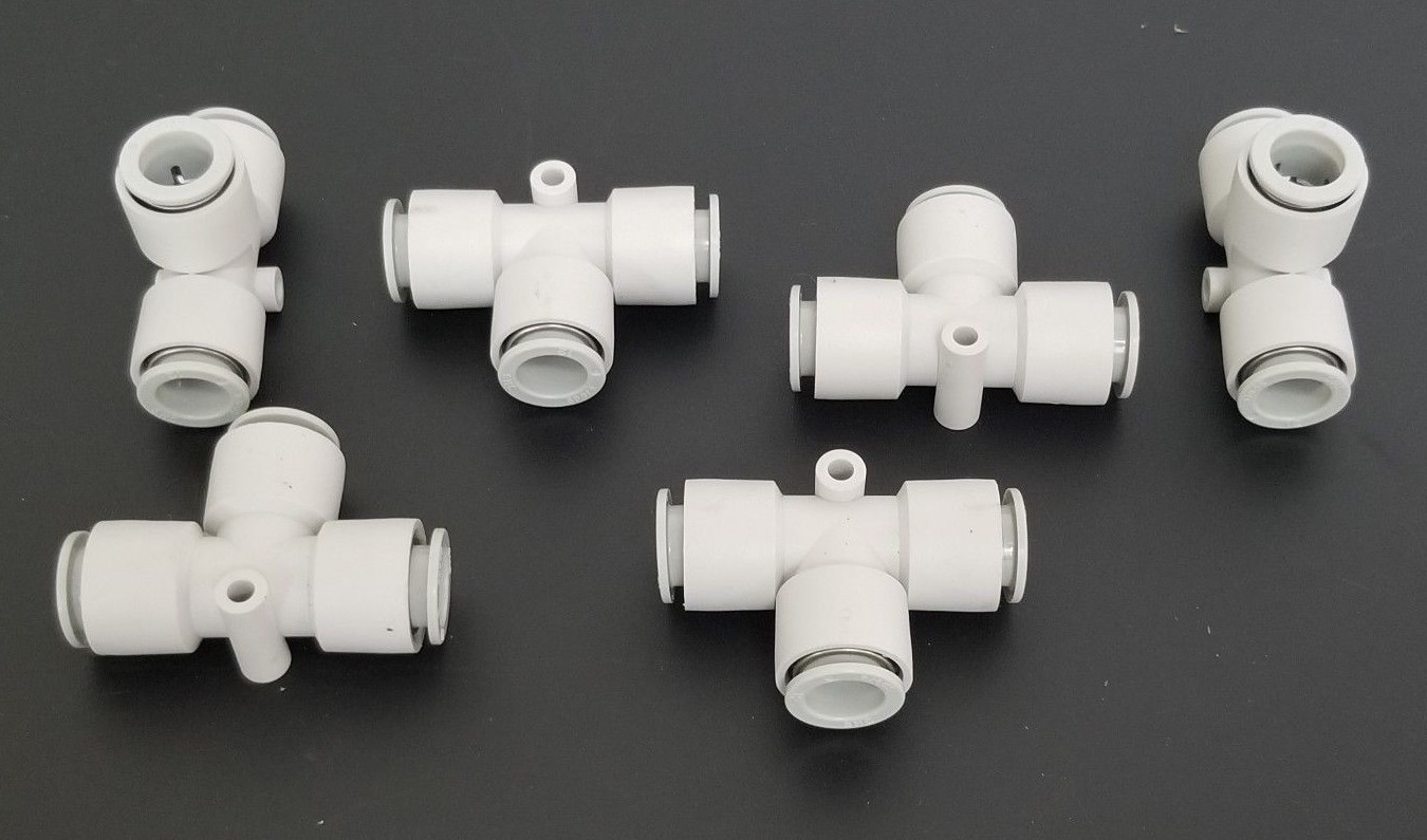 Used LOT OF 6 NEW SMC T-FITTINGS