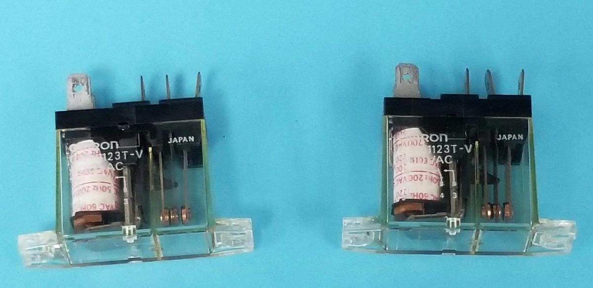 Used LOT OF 2 OMRON G2R-1123T-V RELAYS 200VAC, G2R1123TV