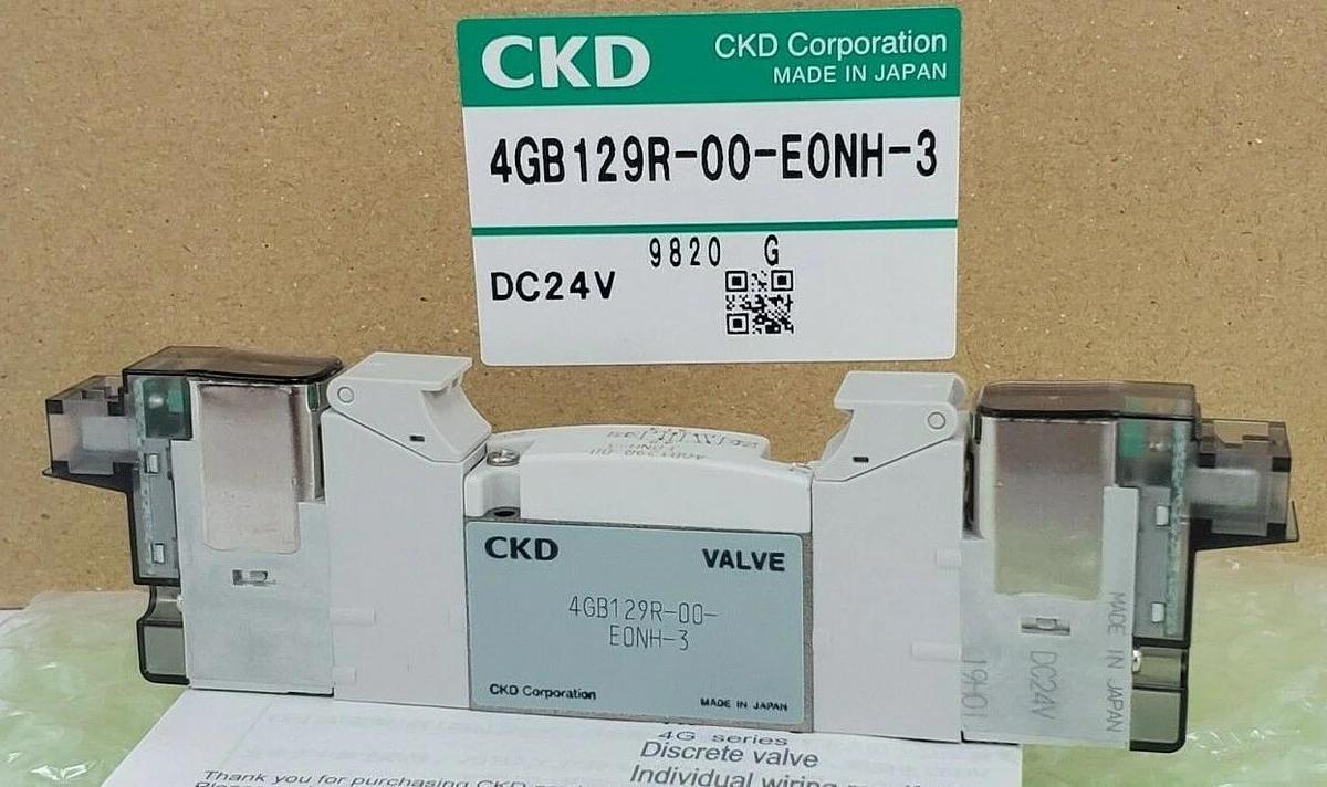 Used LOT OF 5 NIB CKD 4GB129R-00-E0NH-3 PILOT CONTROL VALVES DC24V 4GB129R00E0NH3