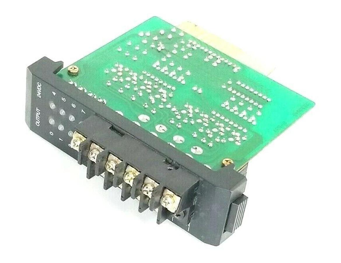 Used GE FANUC IC610MDL155A SOURCE OUTPUT MODULE 24VDC 8 CIRCUIT IC610MDL155