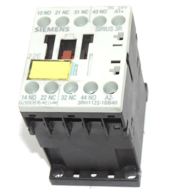 Used SIEMENS 3RH1122-1BB40 CONTROL RELAY, 2NO 2NC, 24VDC COIL, 3RH11221BB40