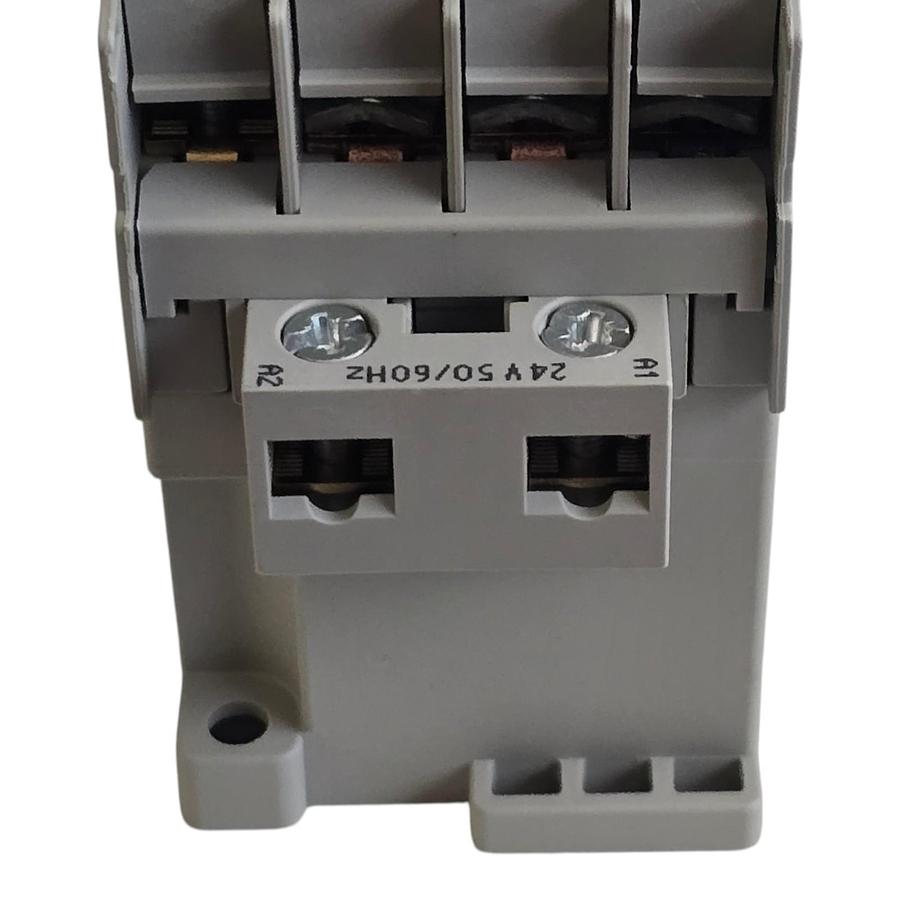 Used Allen-Bradley 100-C23KJ10 /C 100-C IEC Contactor 3-P 23A, 1 N.O. Coil 24VAC NSMP