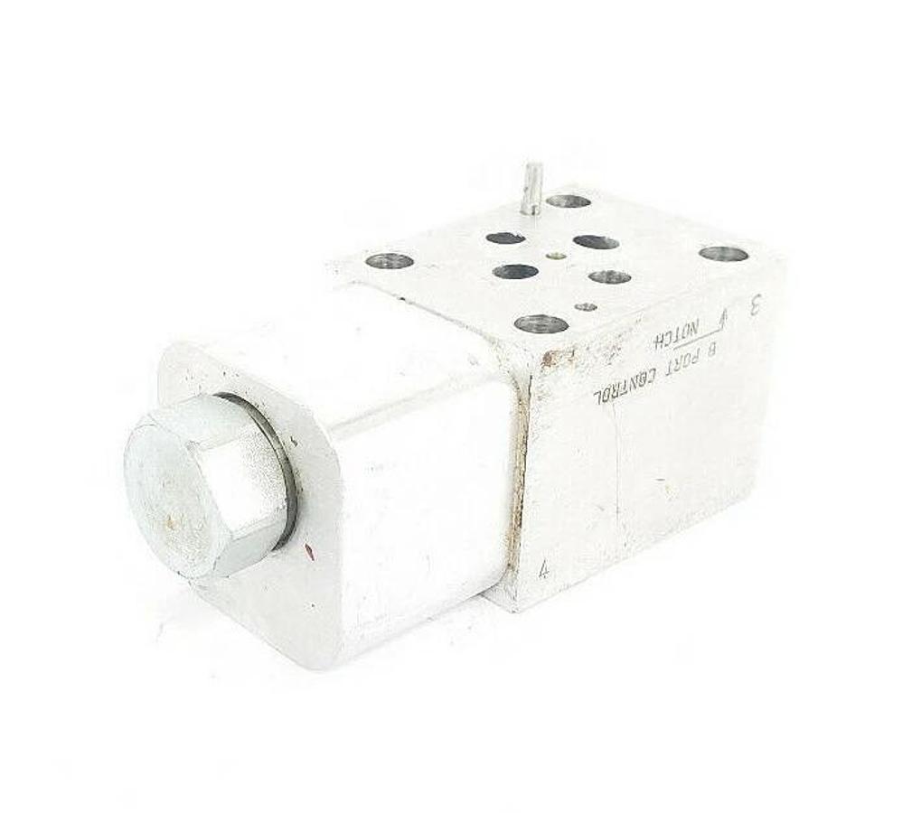 Used SUN HYDRAULICS EBA 9F19-A2 HYDRAULIC MANIFOLD VALVE