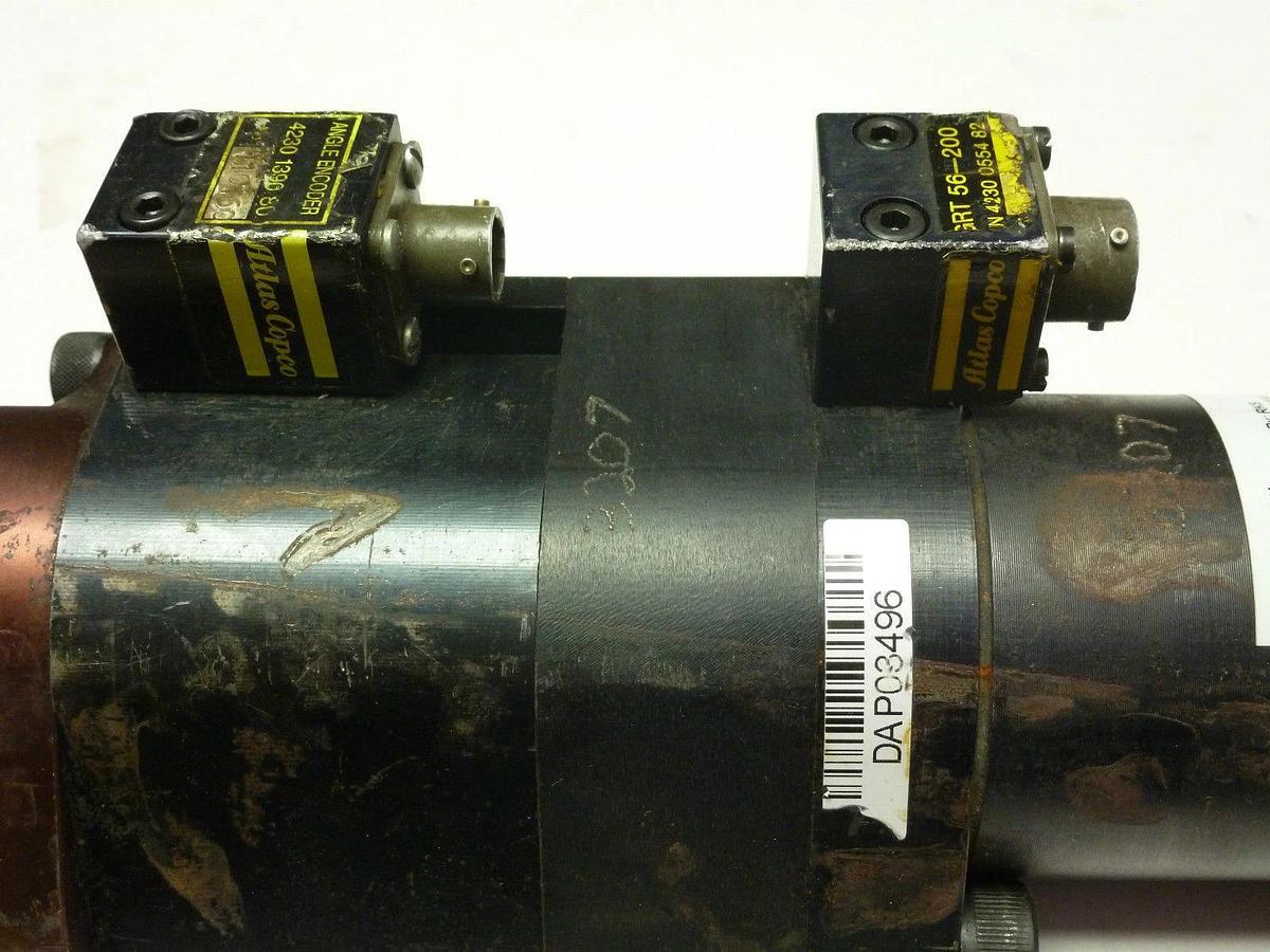 Used ATLAS COPCO 4230-0554-82 NUT RUNNER W/ 4230-1490-80B MOTOR AND ANGLE ENCODERS