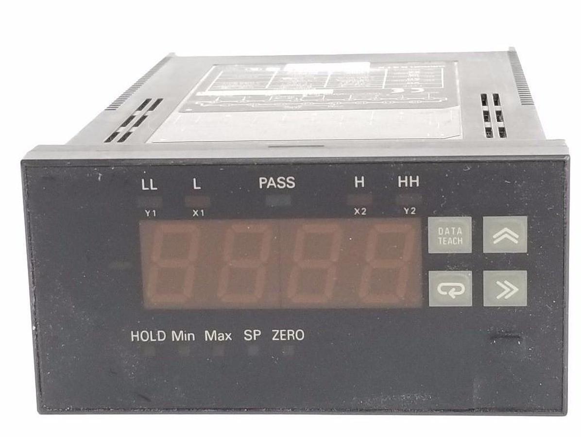 Used OMRON K3TXVA21A METER PANEL MOUNT 0-50VDC, 100~240VAC 50/60HZ