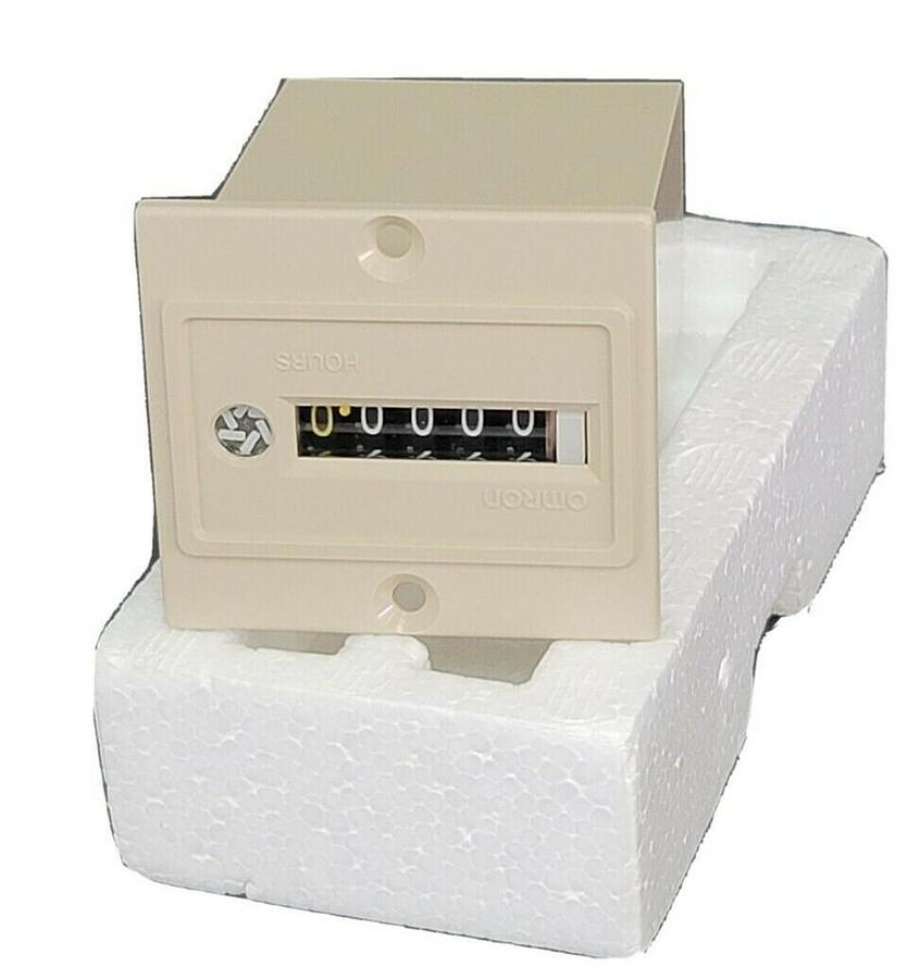 NIB OMRON KTH-R COUNTER KTHR 100/110VAC 50/60HZ