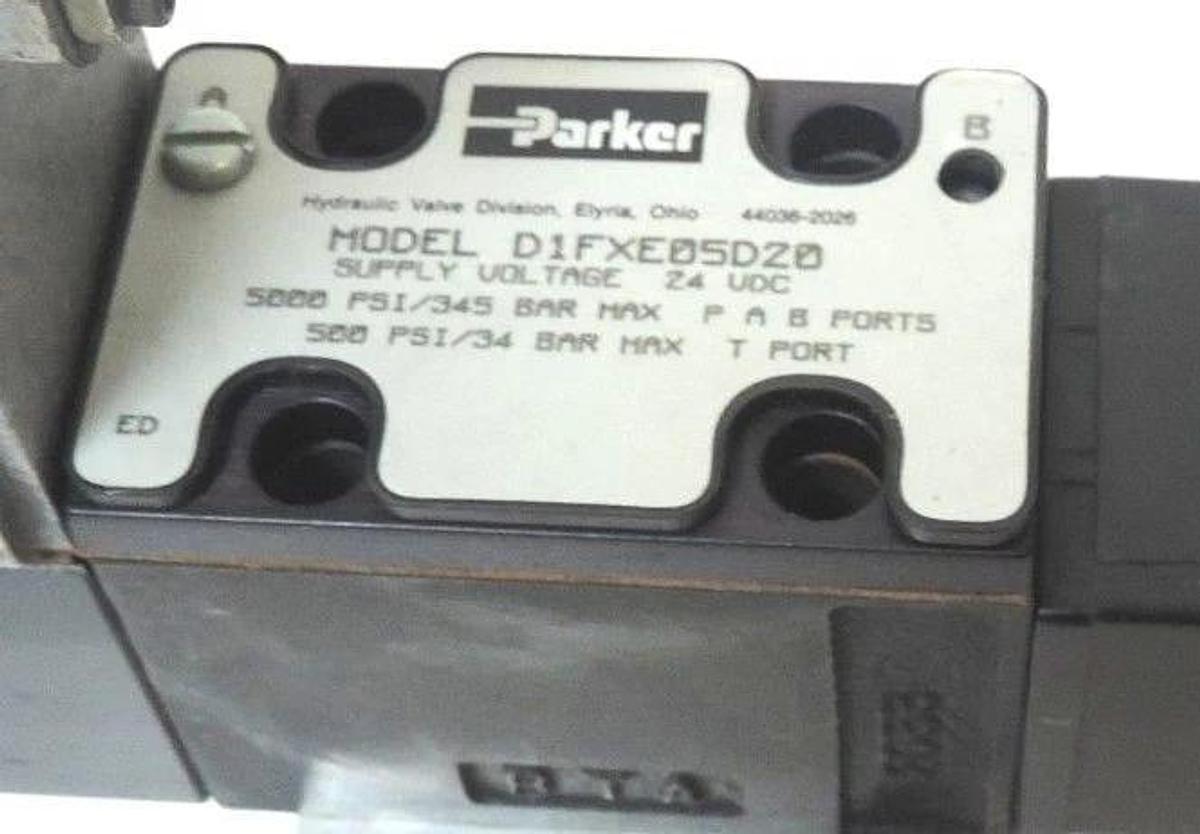 Used PARKER D1FXE05D20 PROP. VALVE 24 VDC 5000 PSI/345 BAR MAX