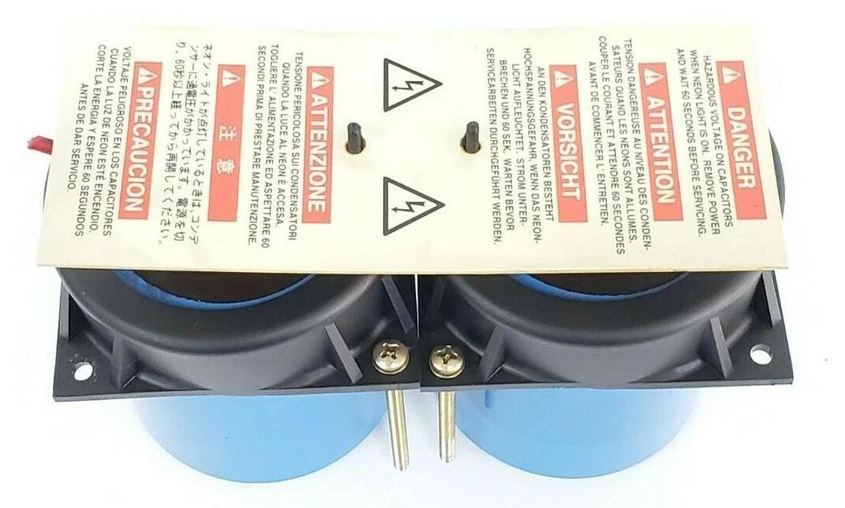 Used LOT OF 2 NIPPON CHIMI-CON 36DY15064 CAPACITORS 2700UF, 400VDC, 9530L62