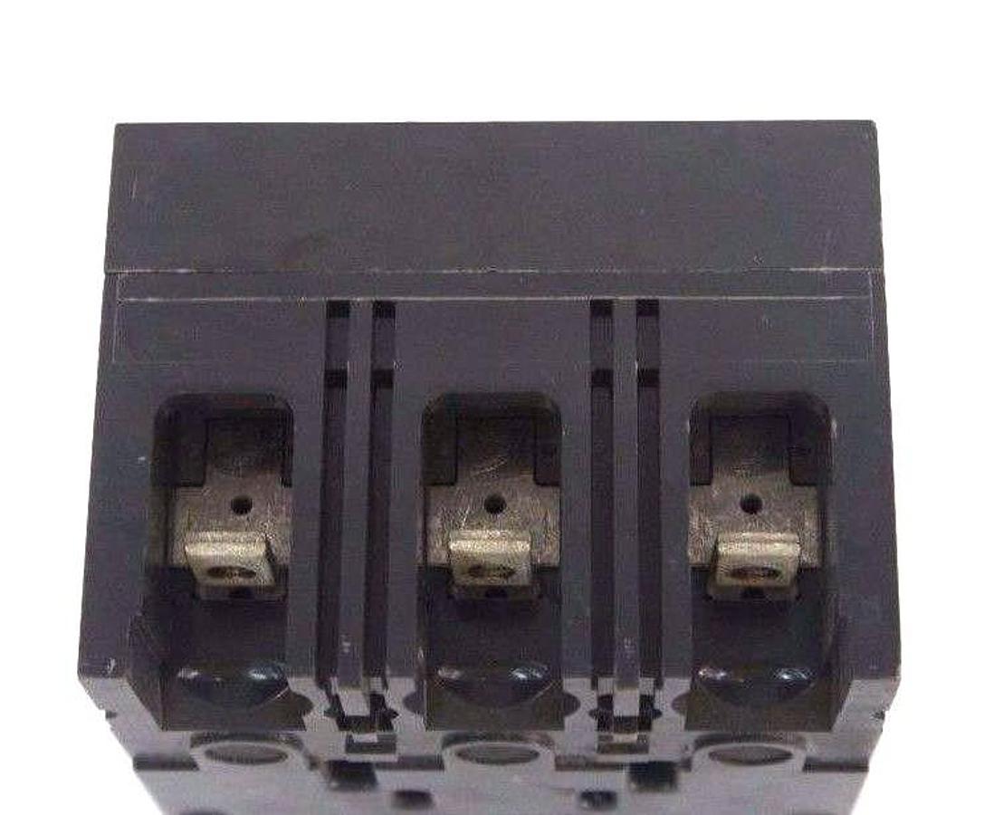 Used GENERAL ELECTRIC THED136020 HI BREAK CIRCUIT BREAKER 600VAC, 20 AMP, 3 POLE