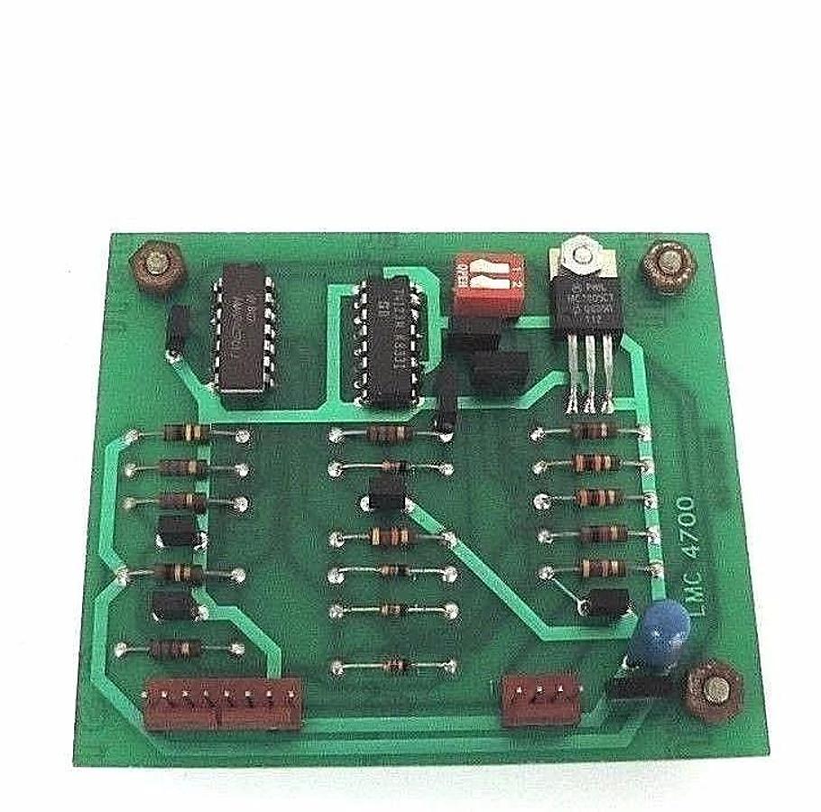 Used LMC 4700 CIRCUIT BOARD 810026