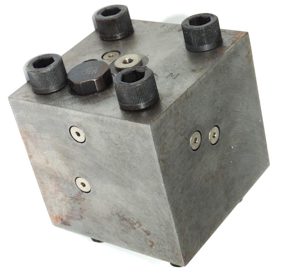 Used NEW OILGEAR COMPANY G09-23NNNN-VU-A1, L NO. L722809-325