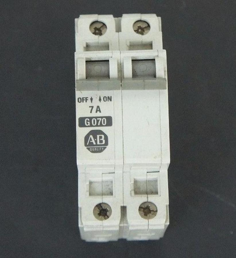 Used ALLEN BRADLEY 1492-CB2G070 CIRCUIT BREAKER 7 AMP, SER B, 1492CB2G070