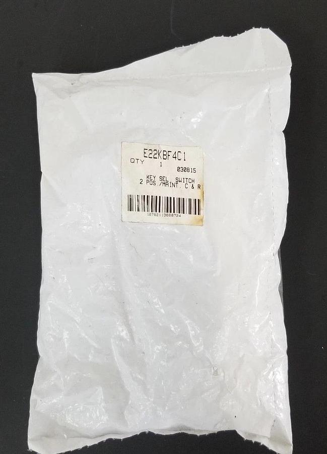 Used NEW EATON CUTLER-HAMMER E22KBF4C1 KEY SELECTOR SWITCH 2 POS. /MAINT.