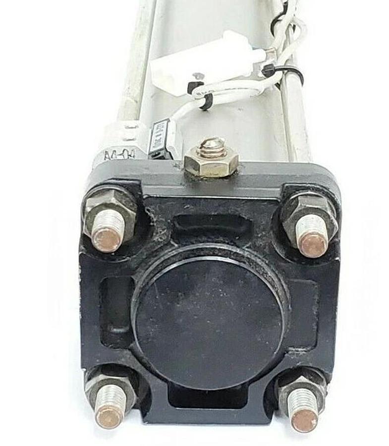Used SMC CDL1F50-400F-Z73 PNEUMATIC TIE ROD CYLINDER 1.0MPA MAX CDL1F50400FZ73