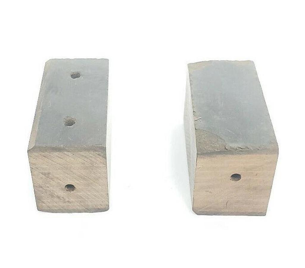 Used LOT OF 11 GE GENERAL ELECTRIC 372A466P1 D.C. SPACERS, FOR AK-150 BREAKER