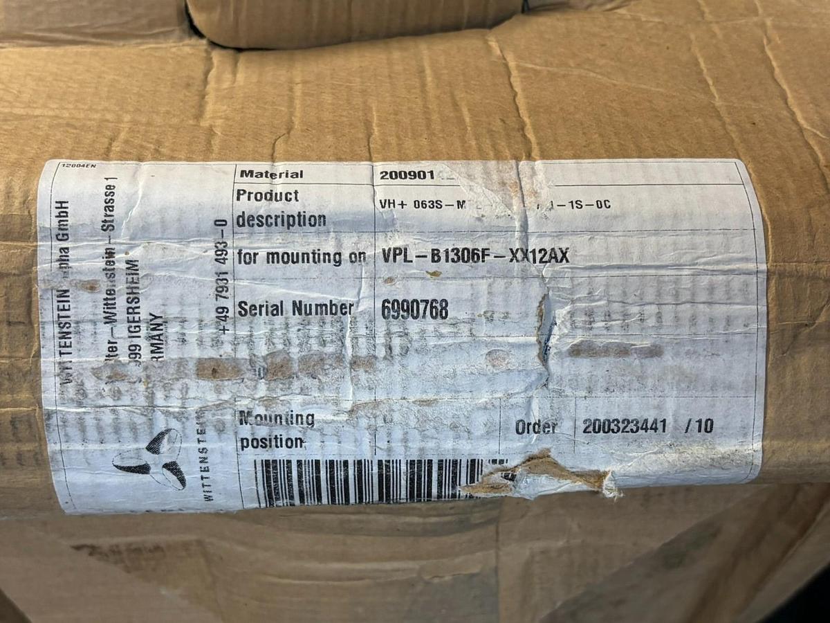 Used Wittenstein alpha VH+063S-MF2-16-1G1-1S-0C Gearbox 16:1 for VPL-B1306F-XX12AX