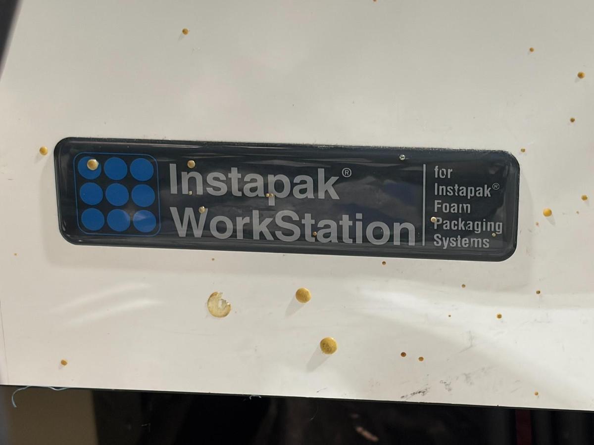 Used Sealed Air Instapak 901 Foam Packaging System WorkStation 220V Single Phase