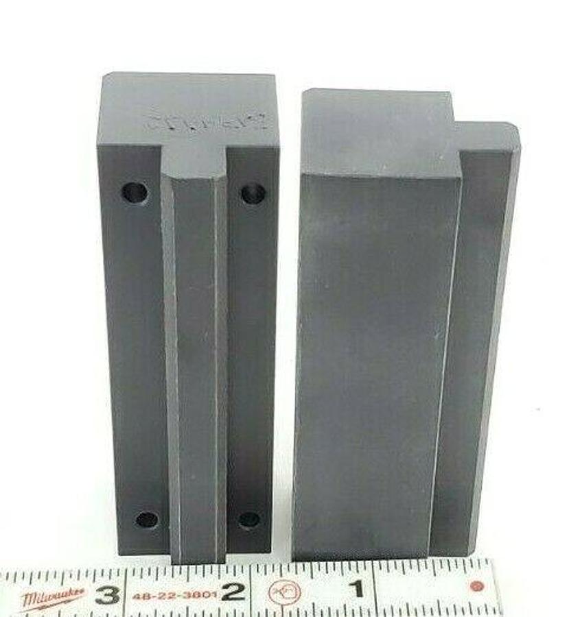 Used LOT OF 2 NEW REIS ROBOTICS 5179992 GRIPPER JAWS K78981 2601423