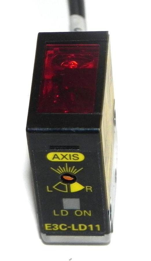 Used OMRON E3C-LD11 PHOTOELECTRIC SENSOR HEAD W/SPOT BEAM E3CLD11
