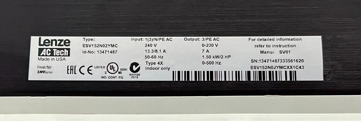 Used LENZE AC TECH ESV152N02YMC / 13471487 SMVector 1.5kW/2HP ESV152N02YMCXX1C43 NSMP