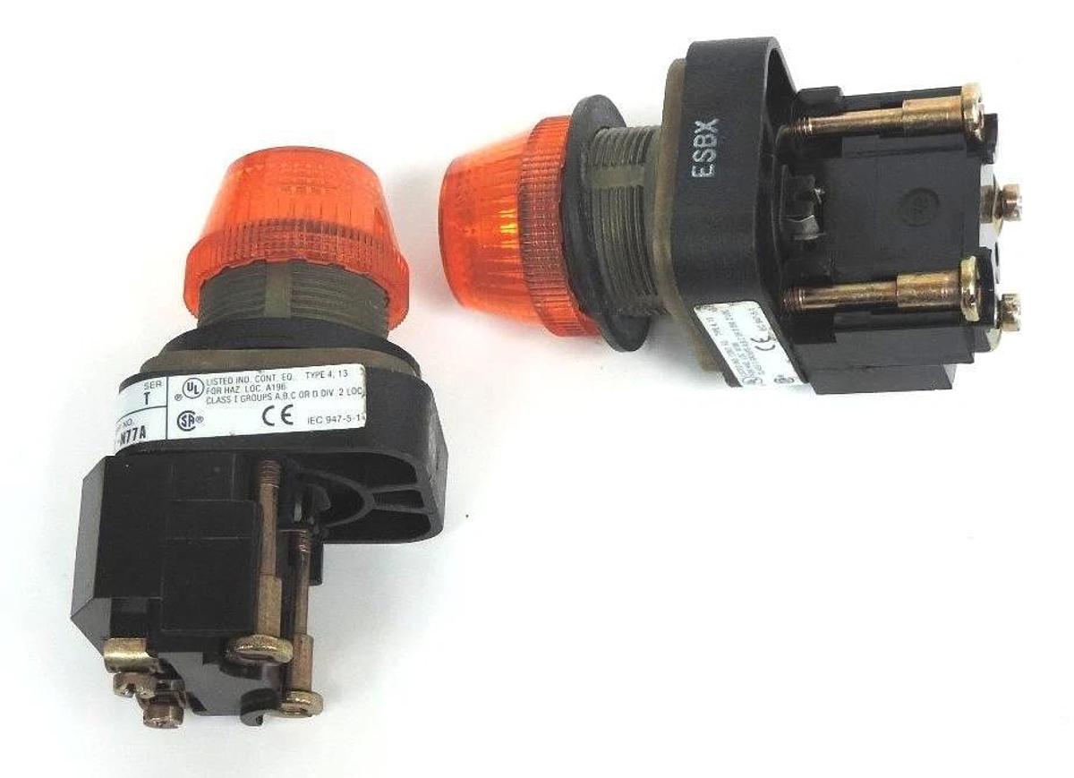 Used LOT OF 2 ALLEN BRADLEY 800T-PL16A PILOT LIGHTS 800TPL16A SER. T W/ 40171-002-01