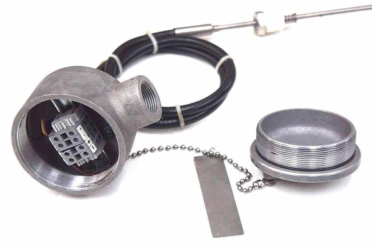 Used NEW CROUSE-HINDS: GUAB 26 3/4in. 21, GAYESCO: 16-TE-8272 5FT TEMPERATURE PROBE
