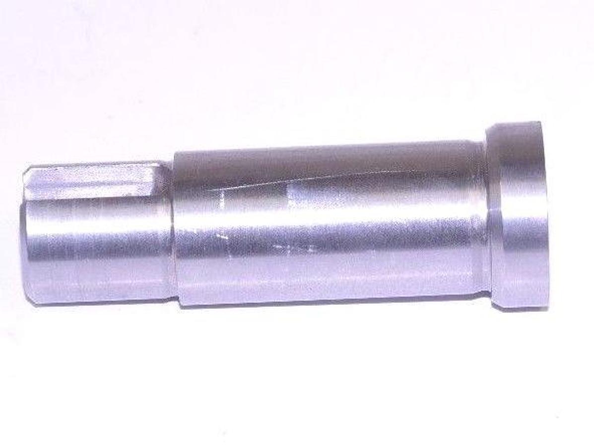 Used KRONES 1-071-11-010-0 SHAFT BOTTLE PLATE BOLT 1071110100