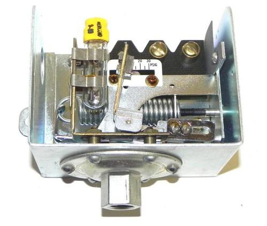 Used MERCOID CONTROL AP-89-37 PRESSURE SWITCH AP8937