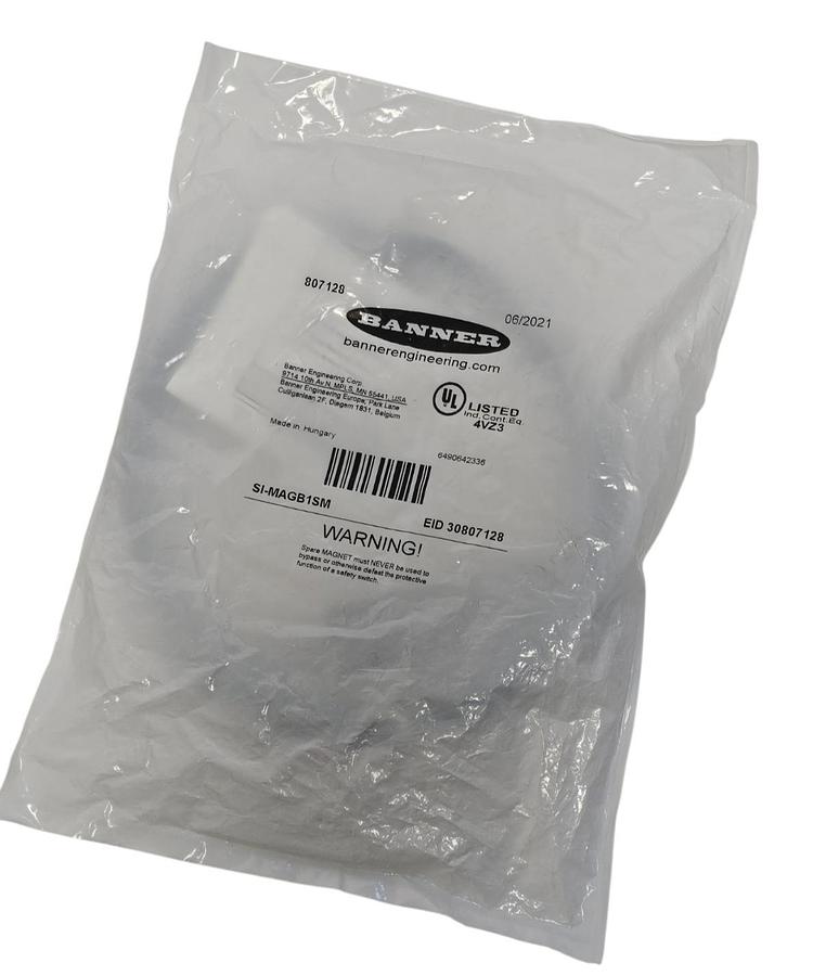 NEW BANNER SI-MAGB1SM MAGNETIC SWITCH 807128 NSFP