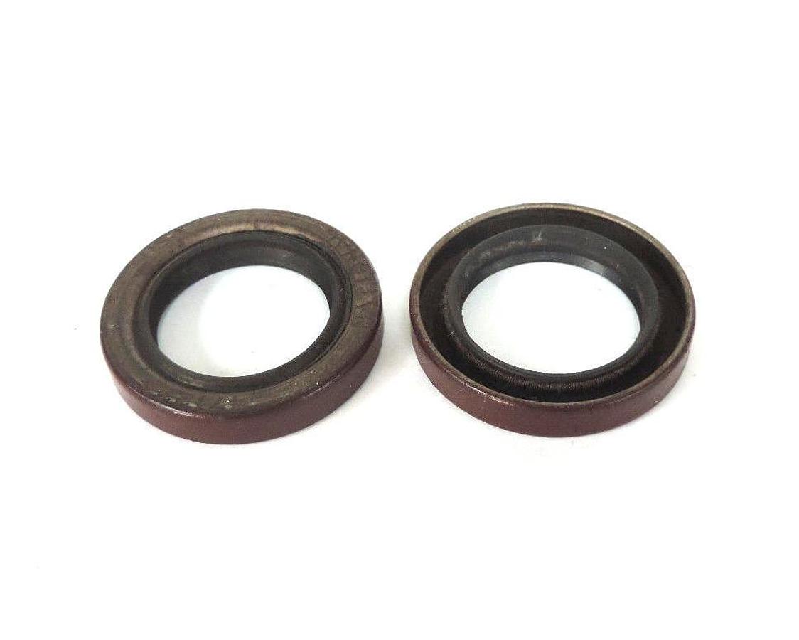 Used LOT OF 2 NEW NATIONAL FEDERAL MOGUL 471224 OIL SEALS