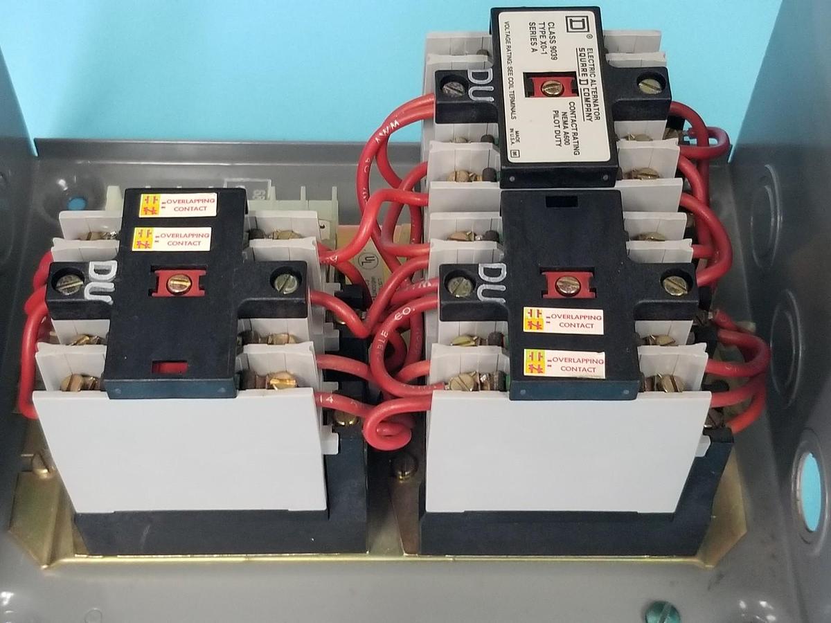Used SQUARE D 8903 TYPE L LIGHTING CONTACTOR 8501-X0-21S1 , 8501-X0-22S1 120V 60HZ