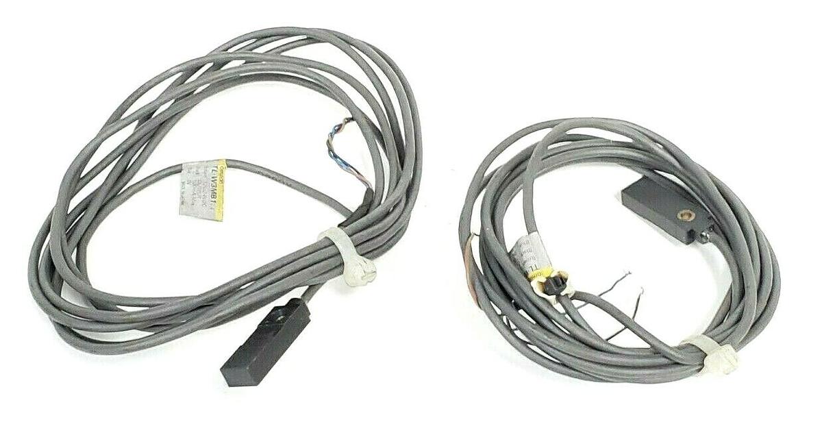 Used LOT OF 2 OMRON TL-W3MB1 PROXIMITY SWITCHES INDUCTIVE 3MM RANGE 10-30VDC 2M