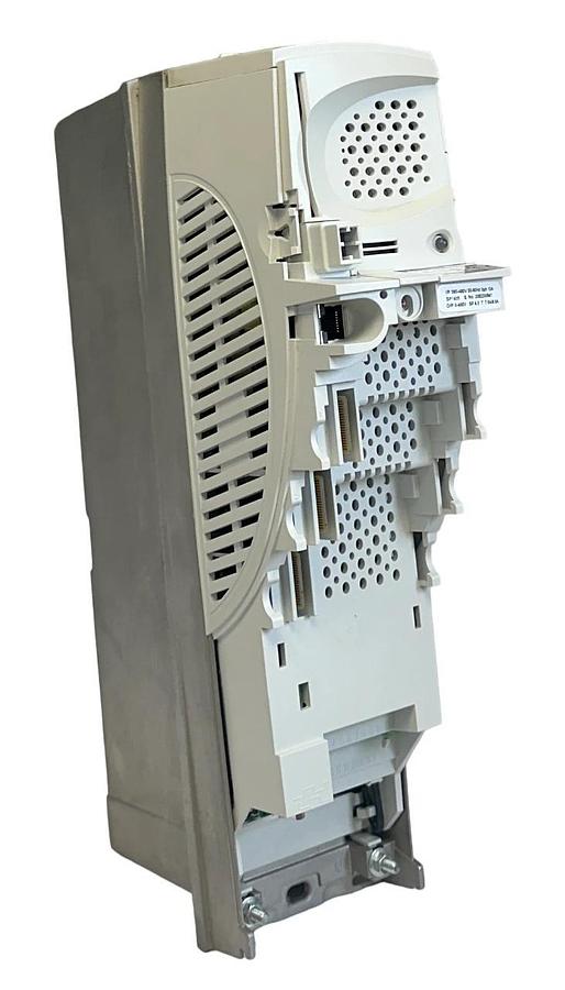 Refurbished CONTROL TECHNIQUES SP1405 Unidrive AC DRIVE 380-480V 5HP 50-60Hz 3PH 10A REP